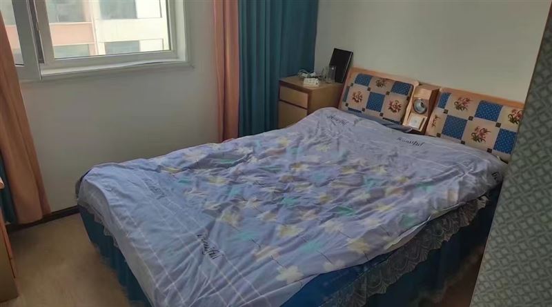 安居家苑房屋出售